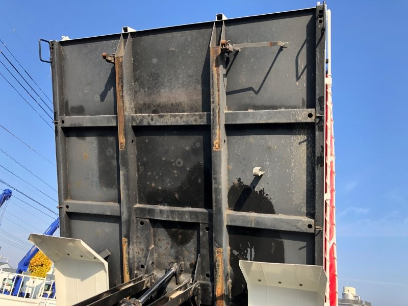 いすゞ フォワード 2RG-FRR90S1の写真17