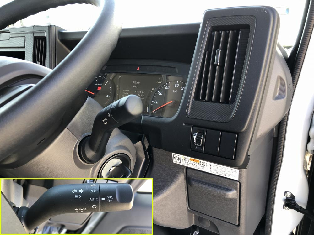 いすゞ エルフ 3DF-NHR87AF(2WD)の写真38