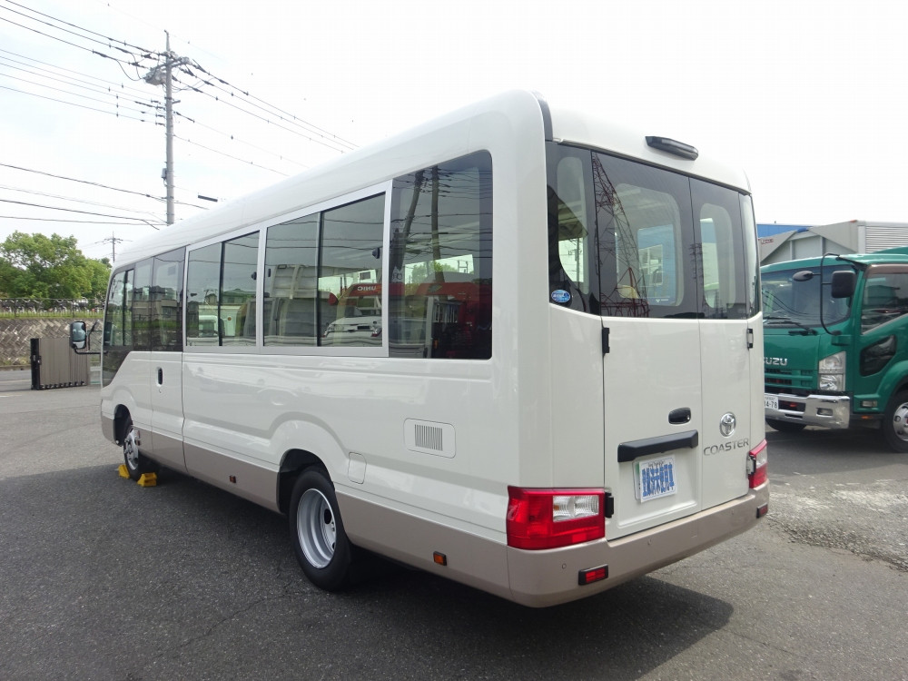 トヨタ コースター 2KG-GDB70(2WD)の写真6