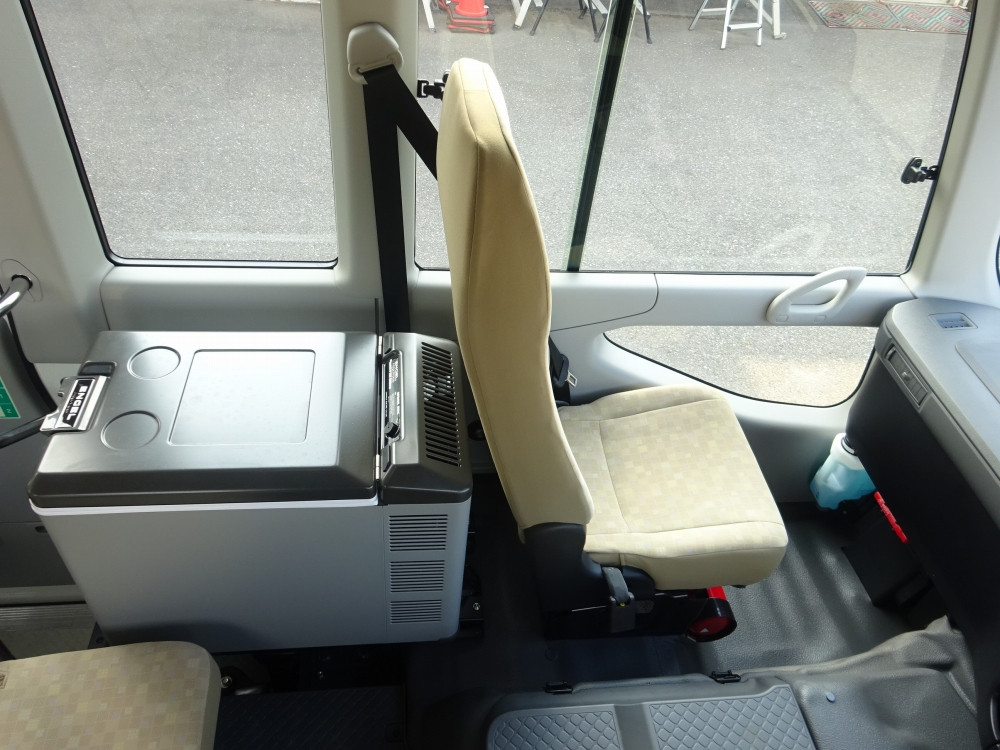 トヨタ コースター 2KG-GDB70(2WD)の写真19