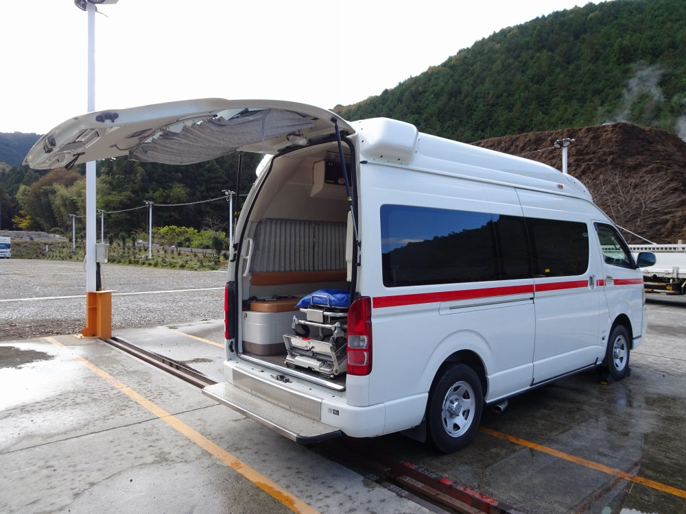 トヨタ ハイエース CBF-TRH226S(4WD)[084-02808]｜中古トラックなら 