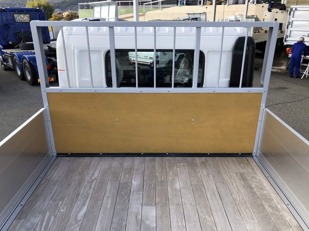 日野 レンジャー 2KG-FE2ACA(2WD)の写真12