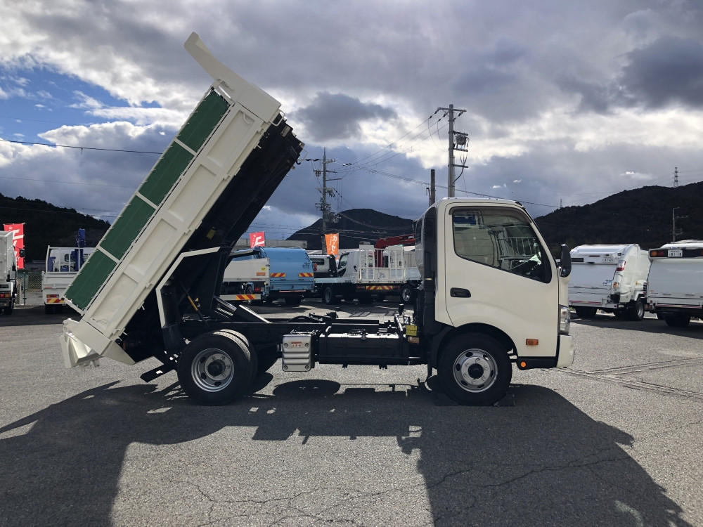 日野 デュトロ 2KG-XZU700X(2WD)の写真8