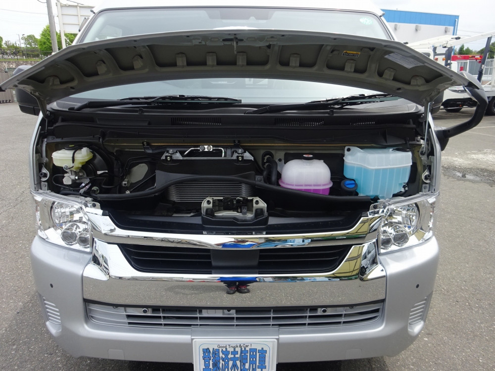 トヨタ ハイエースコミューター 3DF-GDH223B(2WD)の写真28