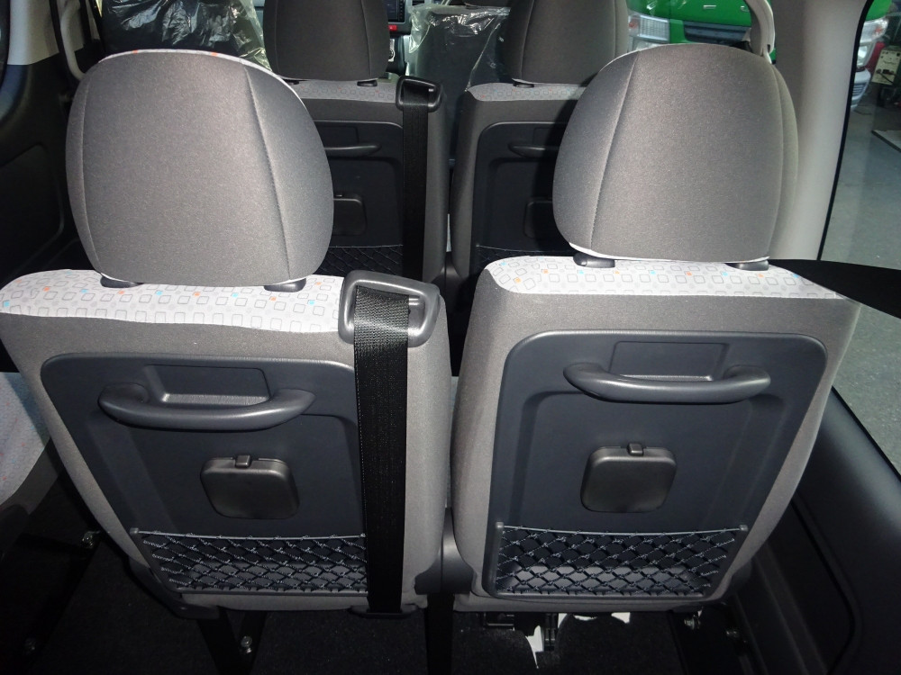 トヨタ ハイエースコミューター 3DF-GDH223Bの写真20