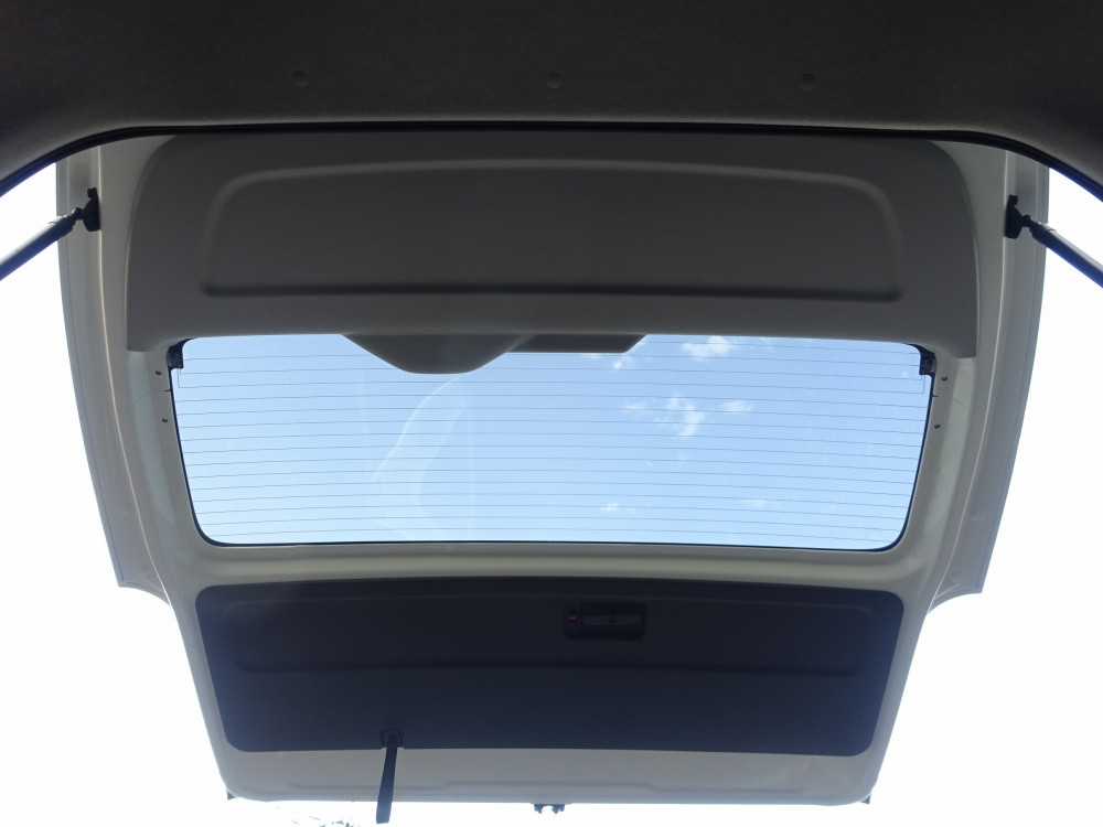 トヨタ ハイエースコミューター 3DF-GDH223Bの写真24