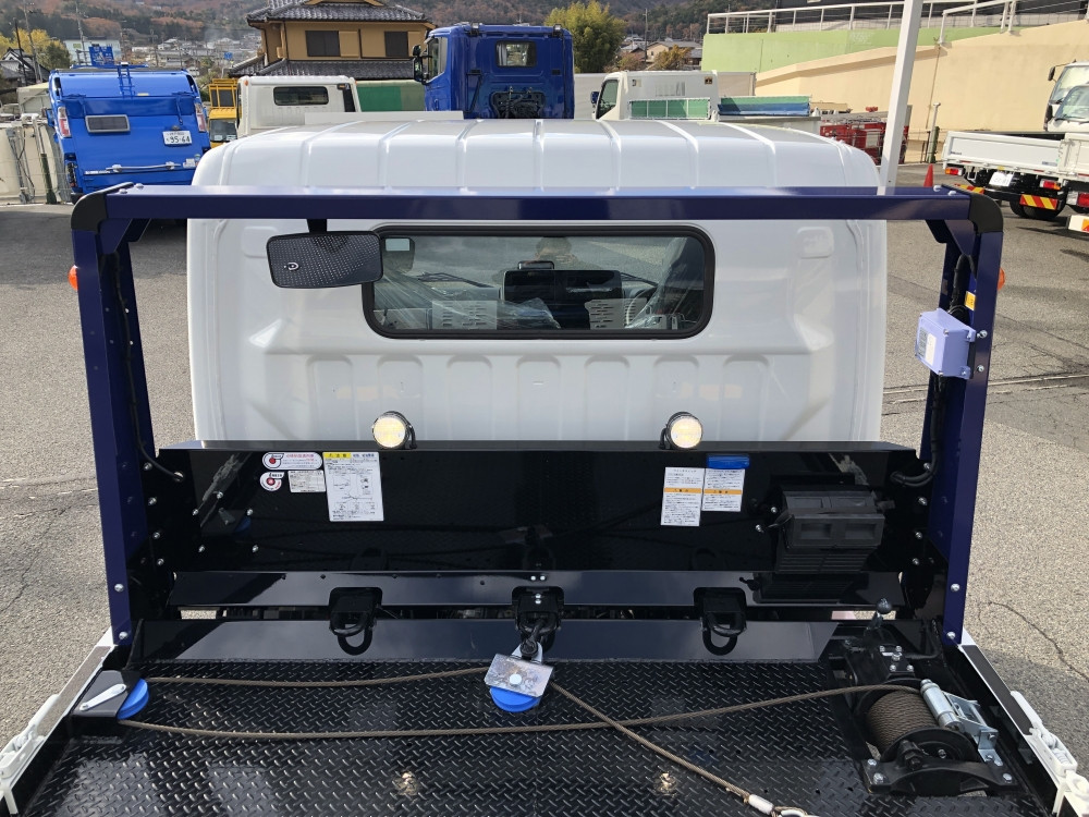 三菱 キャンター 2PG-FEB80(2WD)の写真14