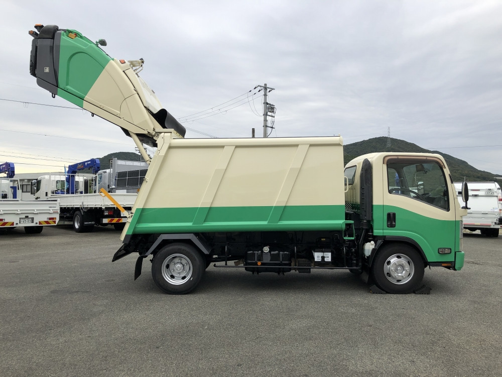 いすゞ エルフ TPG-NPR85YN(2WD)の写真7