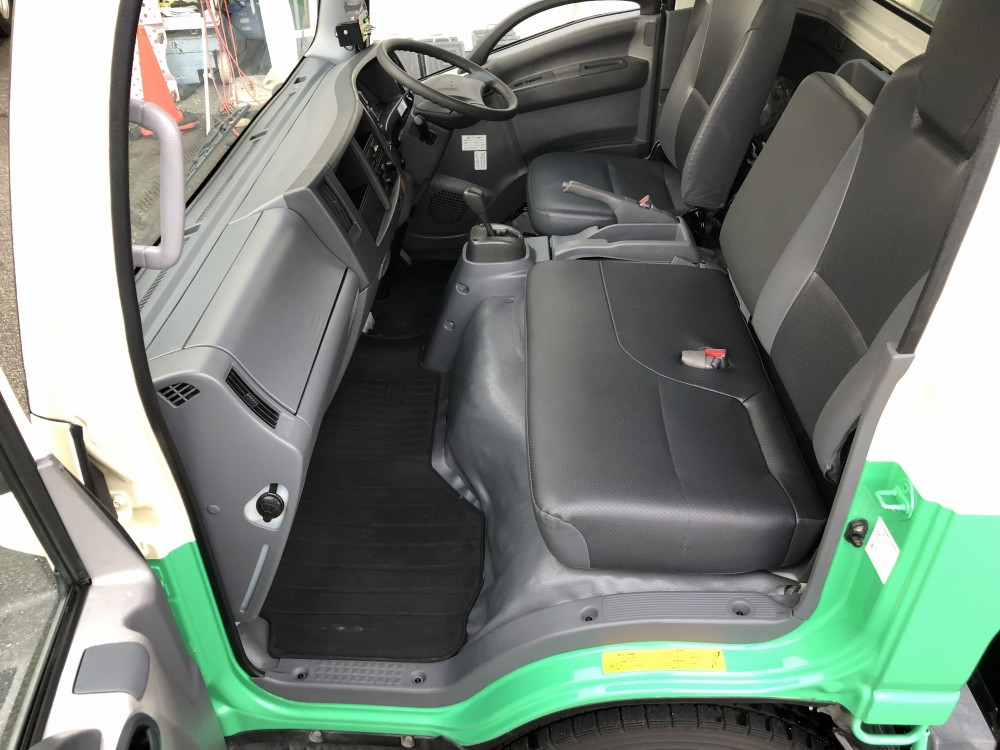 いすゞ エルフ TPG-NPR85YN(2WD)の写真35