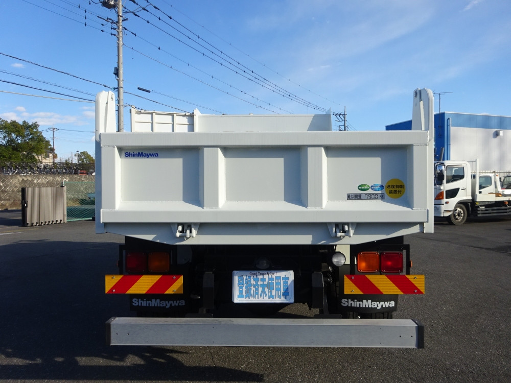 三菱 ファイター 2KG-FK62FZ(2WD)の写真3