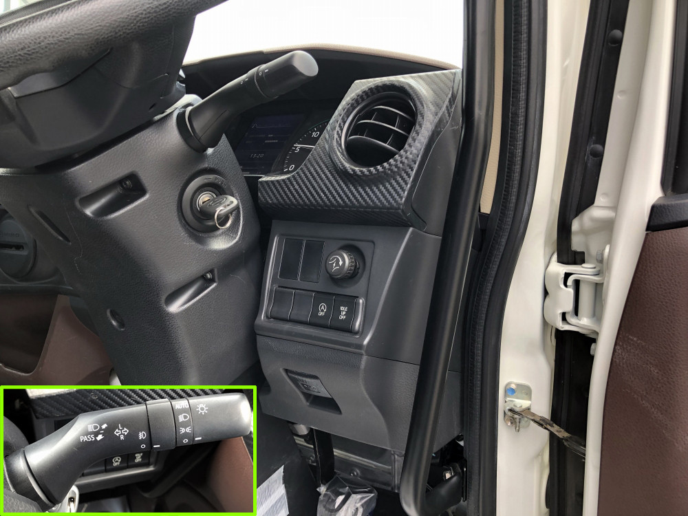 日野 レンジャー 2KG-FC2ABA(2WD)の写真38