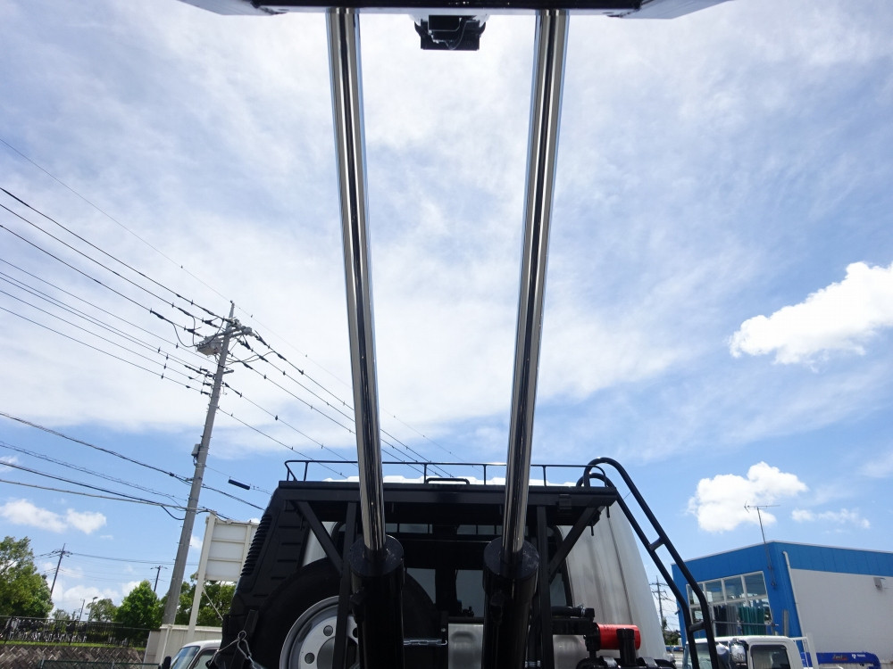 三菱 ファイター 2KG-FK72F(2WD)の写真14