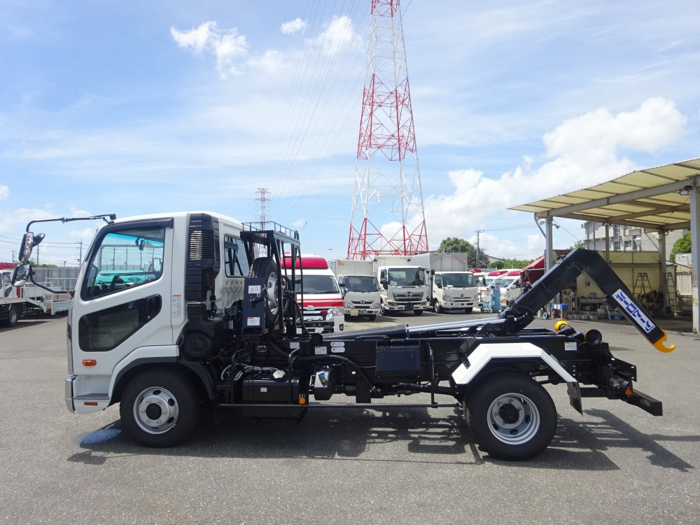 三菱 ファイター 2KG-FK72F(2WD)の写真17