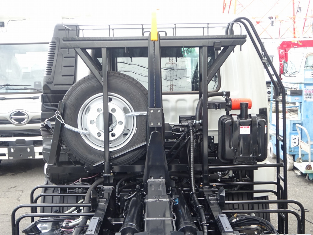 三菱 ファイター 2KG-FK72F(2WD)の写真22