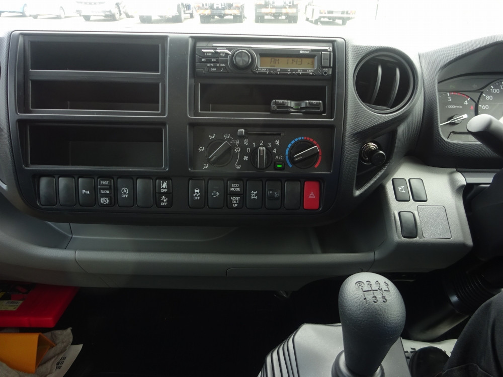 日野 デュトロ 2KG-XZU720M(2WD)の写真37