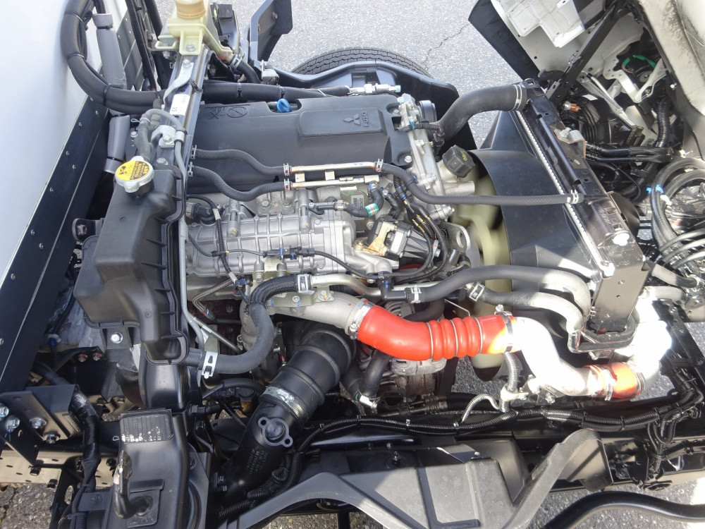 三菱 キャンター 2RG-FEB50(2WD)の写真10