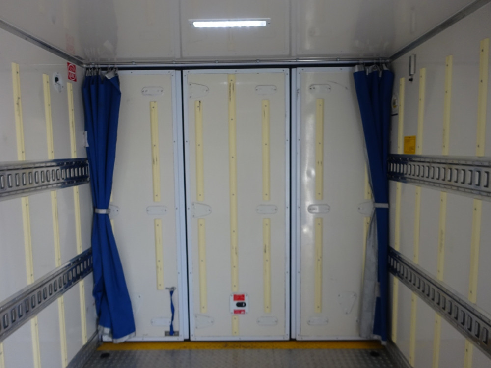 三菱 キャンター 2RG-FEB50(2WD)の写真17