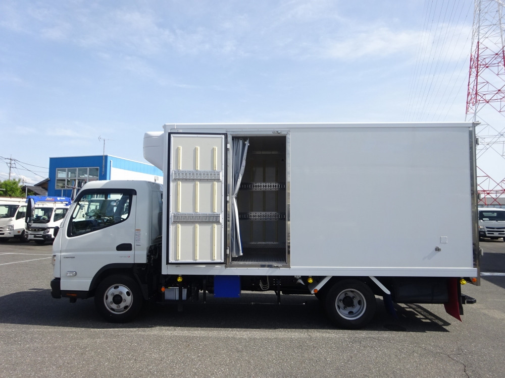 三菱 キャンター 2RG-FEB50(2WD)の写真22