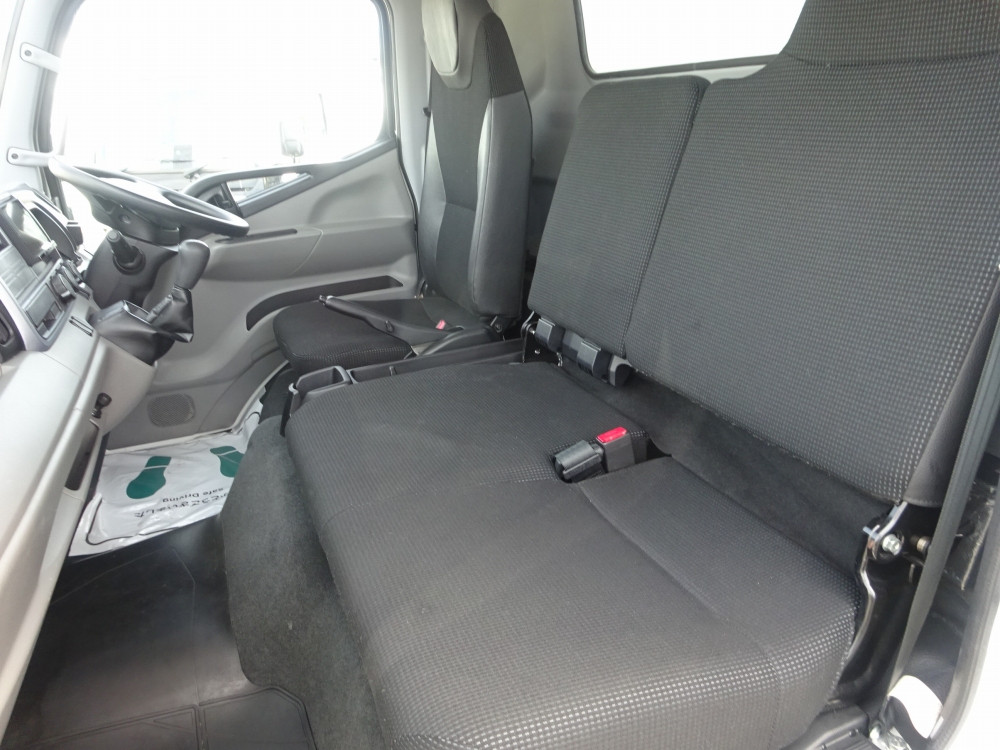 三菱 キャンター 2RG-FEB50(2WD)の写真32