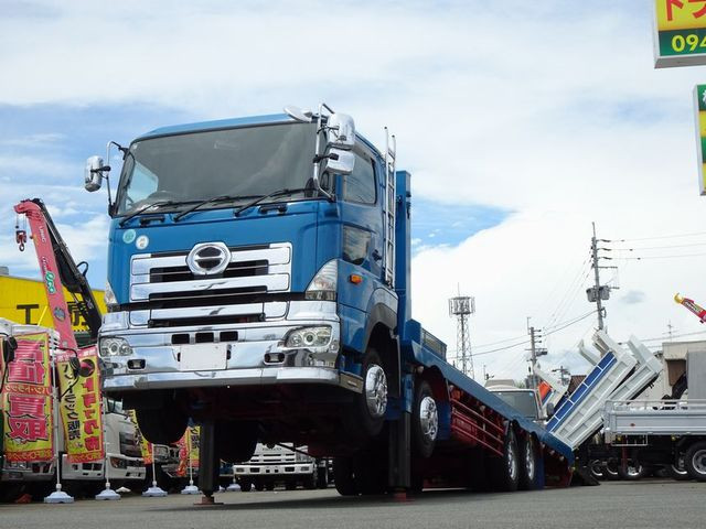 日野 プロフィア BDG-FW1EWY(8x4)の写真1