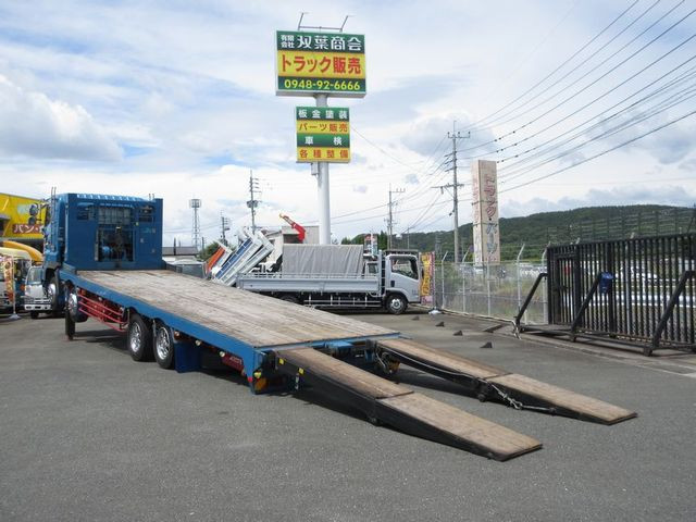 日野 プロフィア BDG-FW1EWY(8x4)の写真2