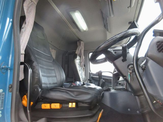 日野 プロフィア BDG-FW1EWY(8x4)の写真37