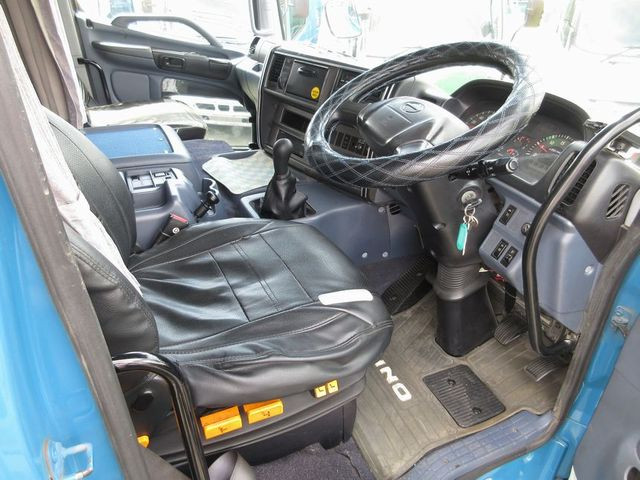 日野 プロフィア BDG-FW1EWY(8x4)の写真38