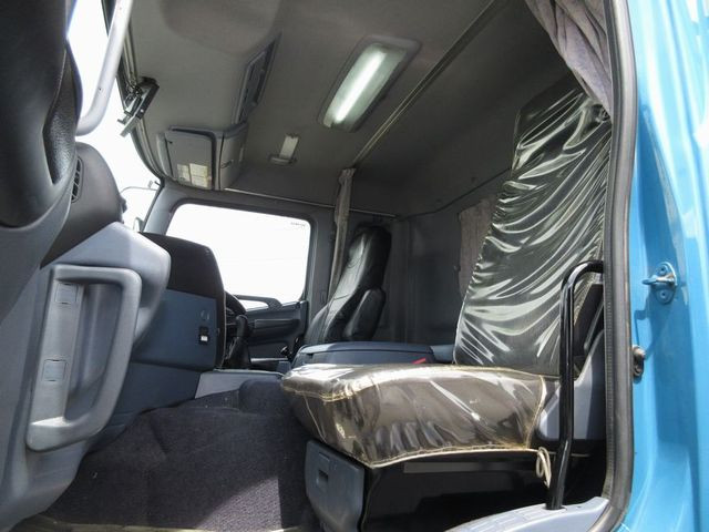 日野 プロフィア BDG-FW1EWY(8x4)の写真39