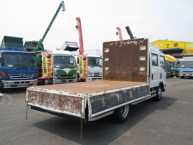 いすゞ エルフ TRG-NPR85AR(2WD)の写真14