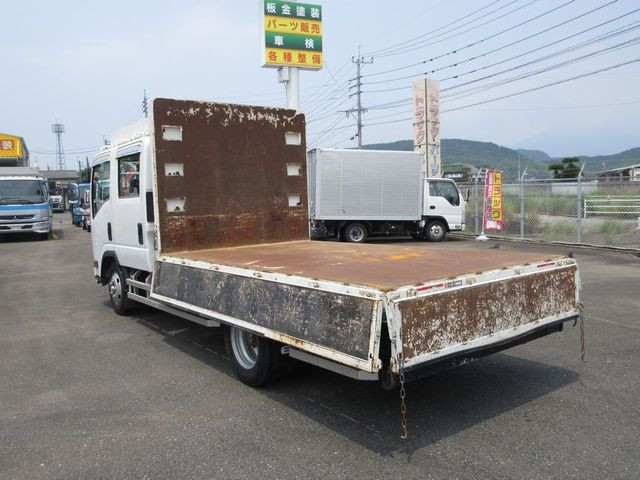 いすゞ エルフ TRG-NPR85AR(2WD)の写真15