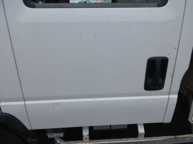 いすゞ エルフ TRG-NPR85AR(2WD)の写真19