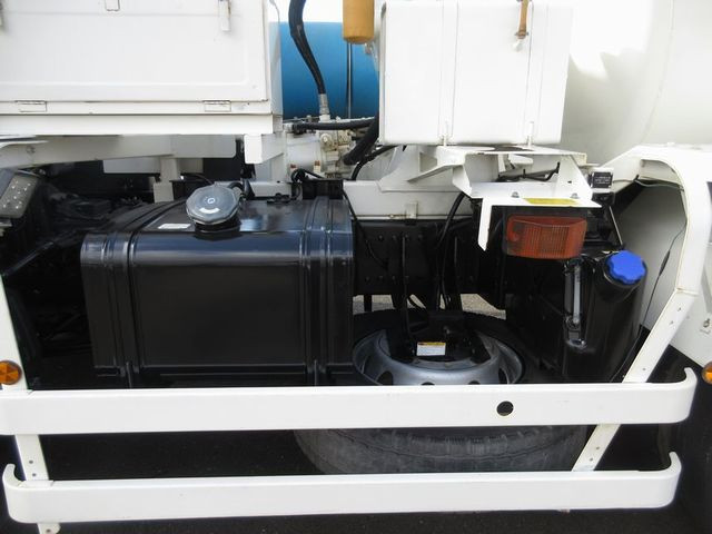 日野 プロフィア 2DG-FS1AGA(6x4)の写真30