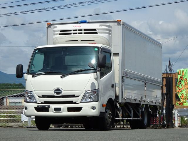 日野 デュトロ 2RG-XZU722M(2WD)の写真1
