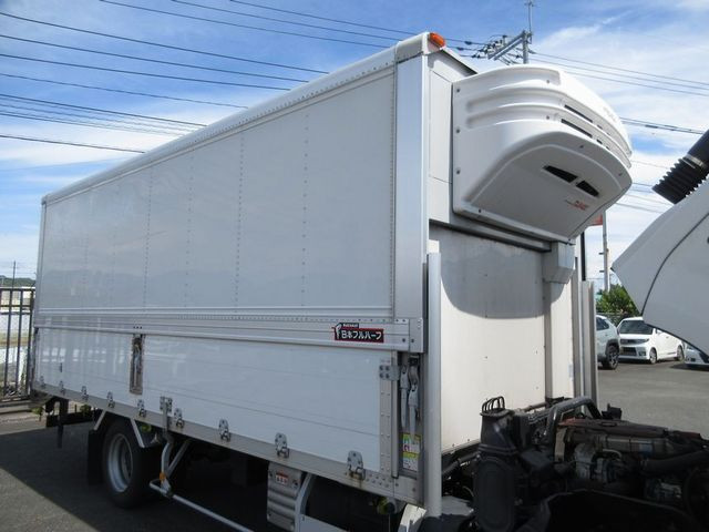 日野 デュトロ 2RG-XZU722M(2WD)の写真18