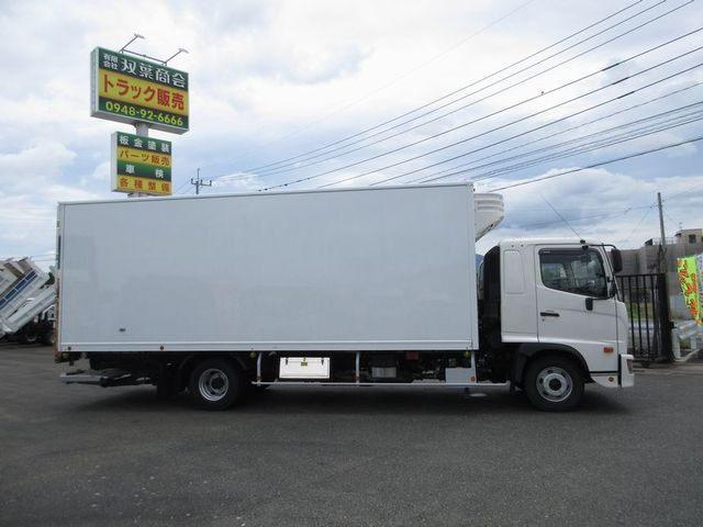 日野 レンジャー 2KG-FD2ABA(2WD)の写真8