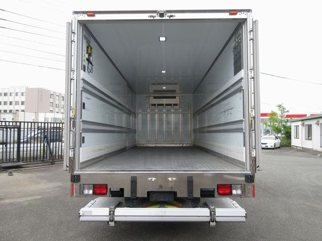 日野 レンジャー 2KG-FD2ABA(2WD)の写真15