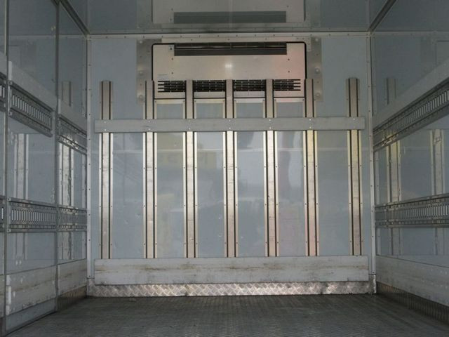 日野 レンジャー 2KG-FD2ABA(2WD)の写真18