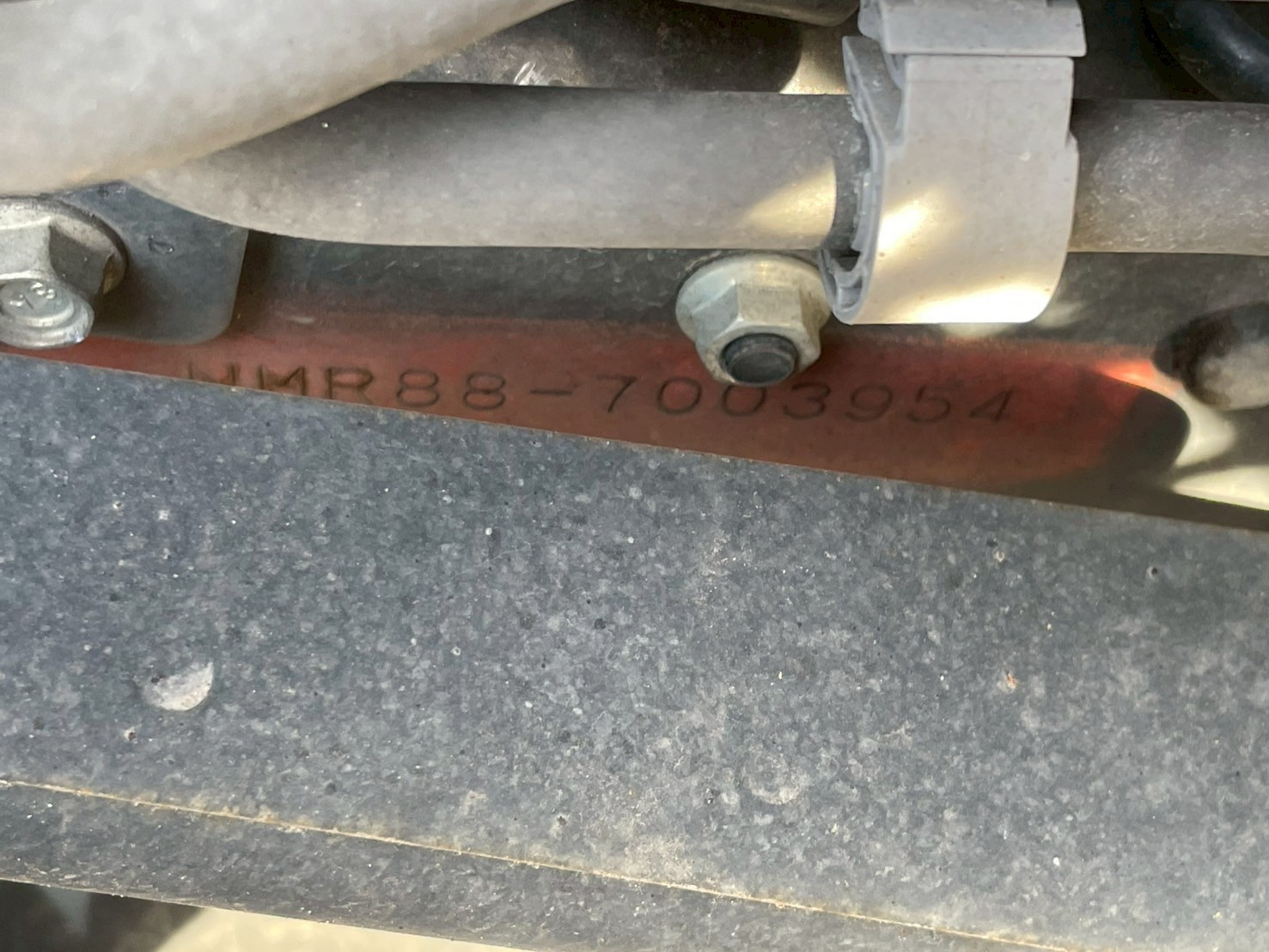 いすゞ エルフ 2RG-NMR88R(2WD)の写真31