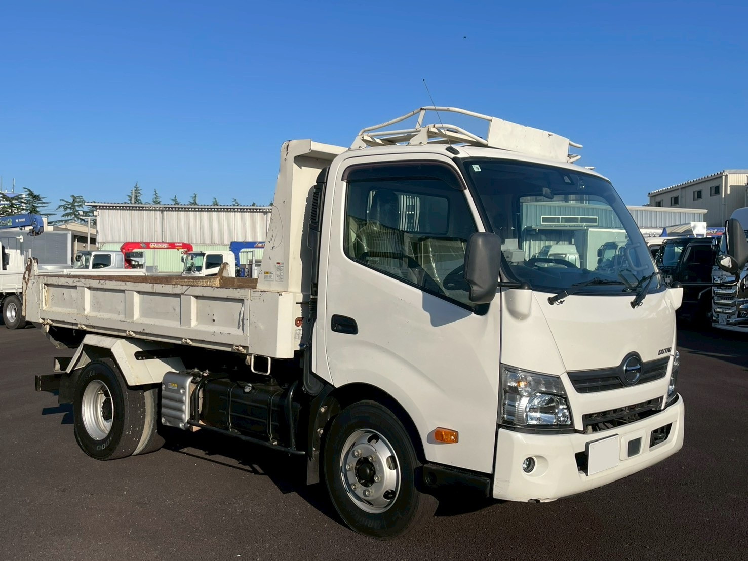 日野 デュトロ 2KG-XZU700X(2WD)の写真3