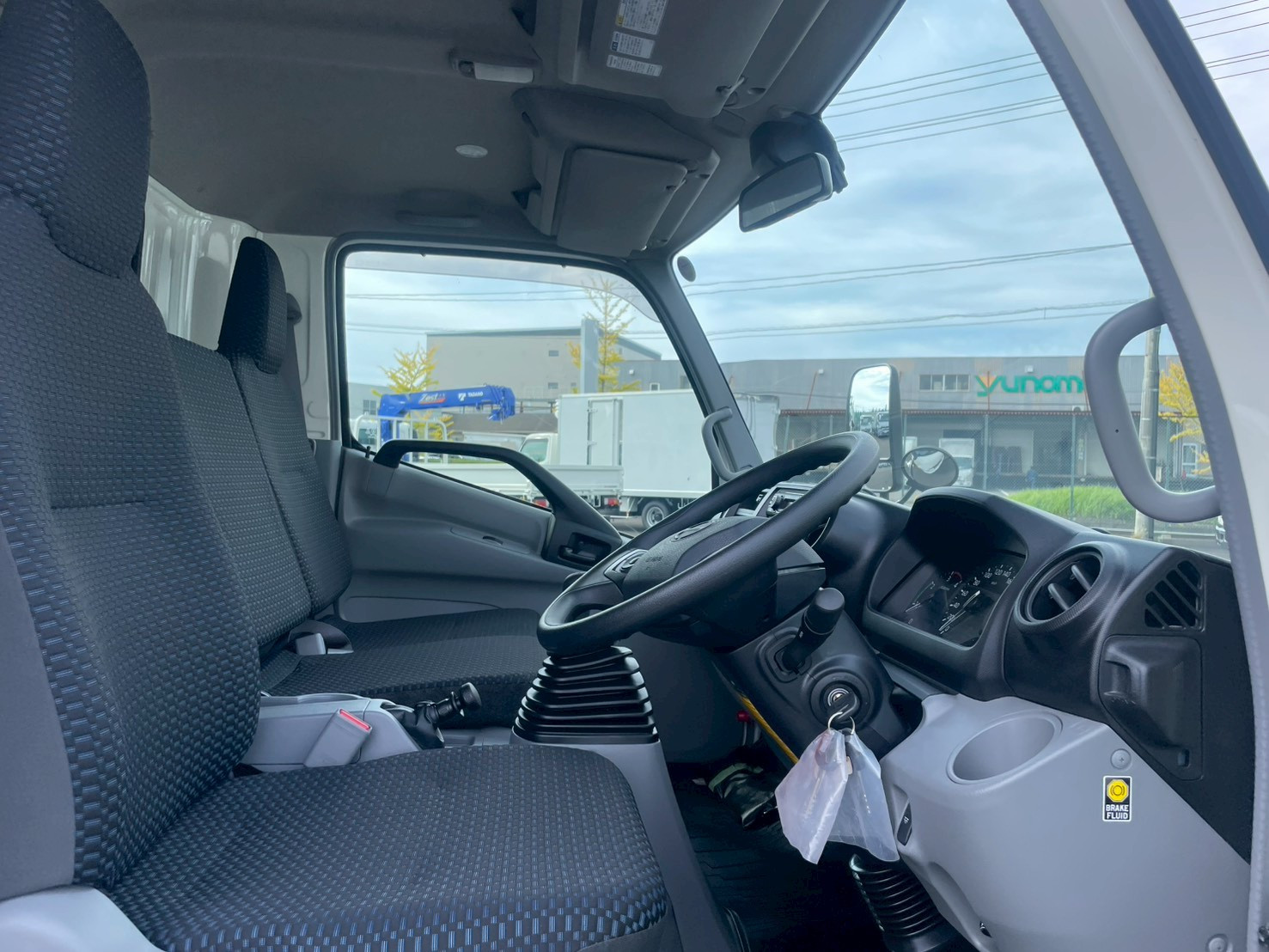 日野 デュトロ 2KG-XZU712M(2WD)の写真28