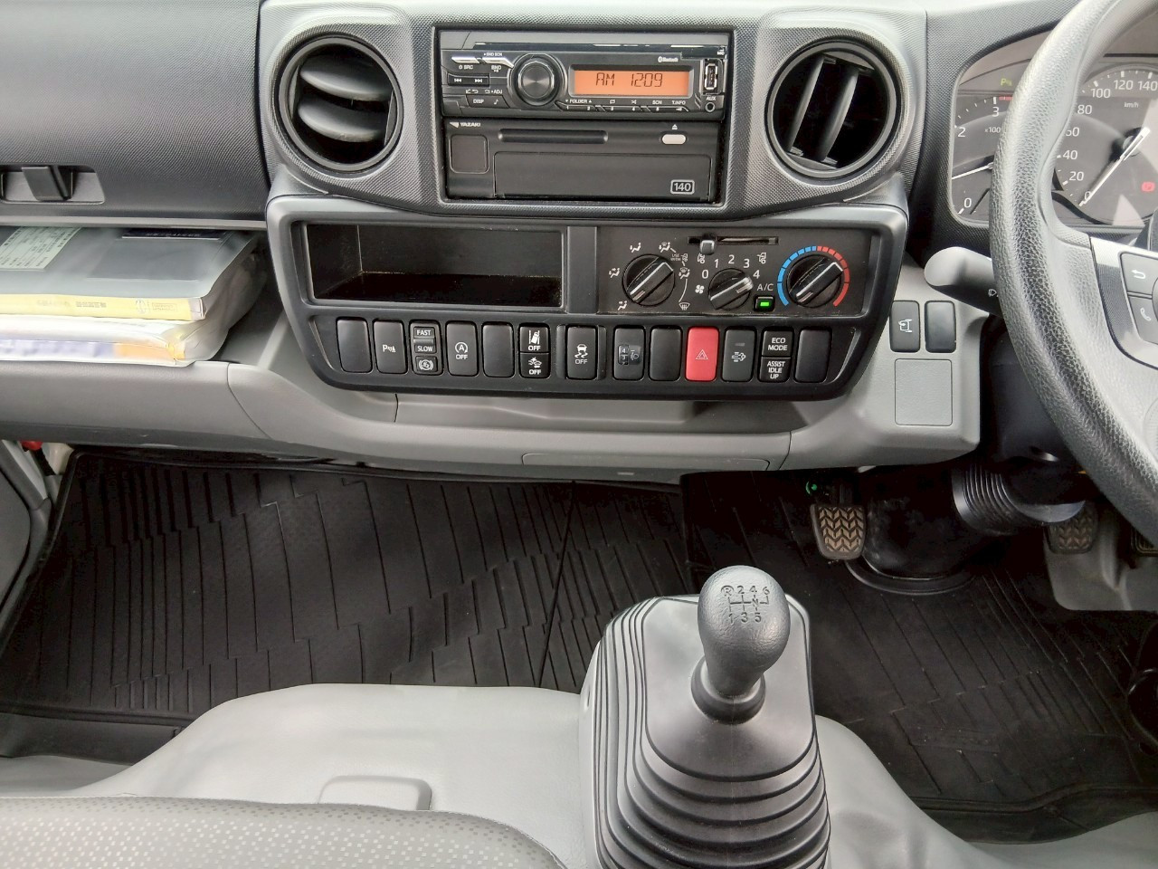 日野 デュトロ 2KG-XZU600T(2WD)の写真37