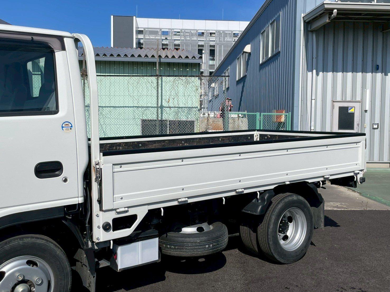 いすゞ エルフ TRG-NJR85A(2WD)の写真7