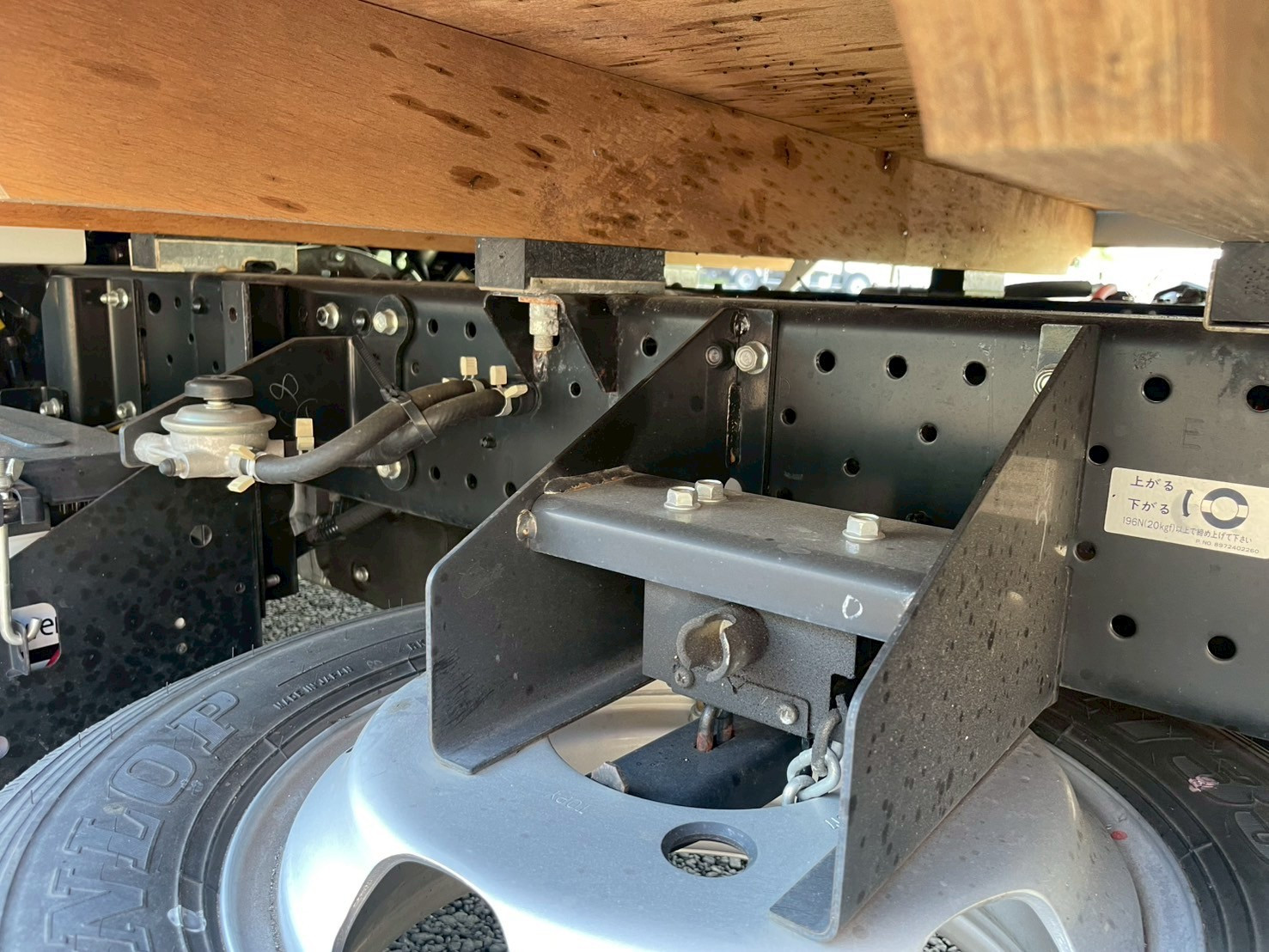 いすゞ エルフ TRG-NJR85A(2WD)の写真20