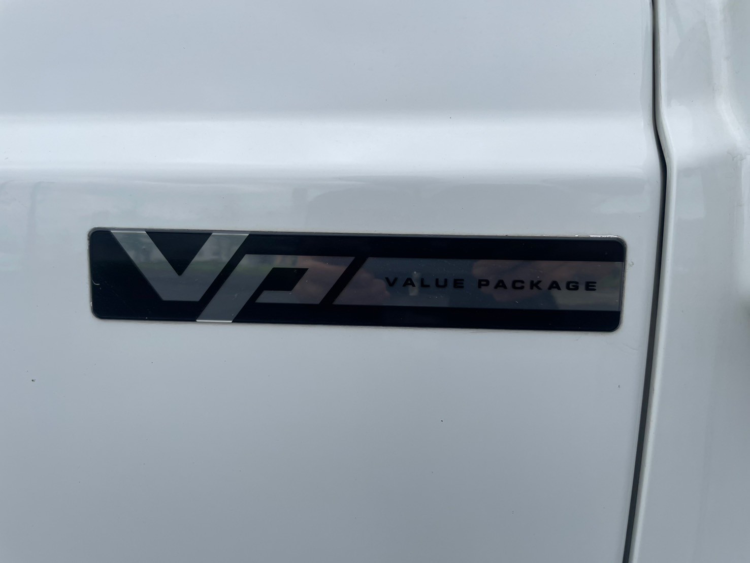 いすゞ エルフ 2RG-NJR88A(2WD)の写真20