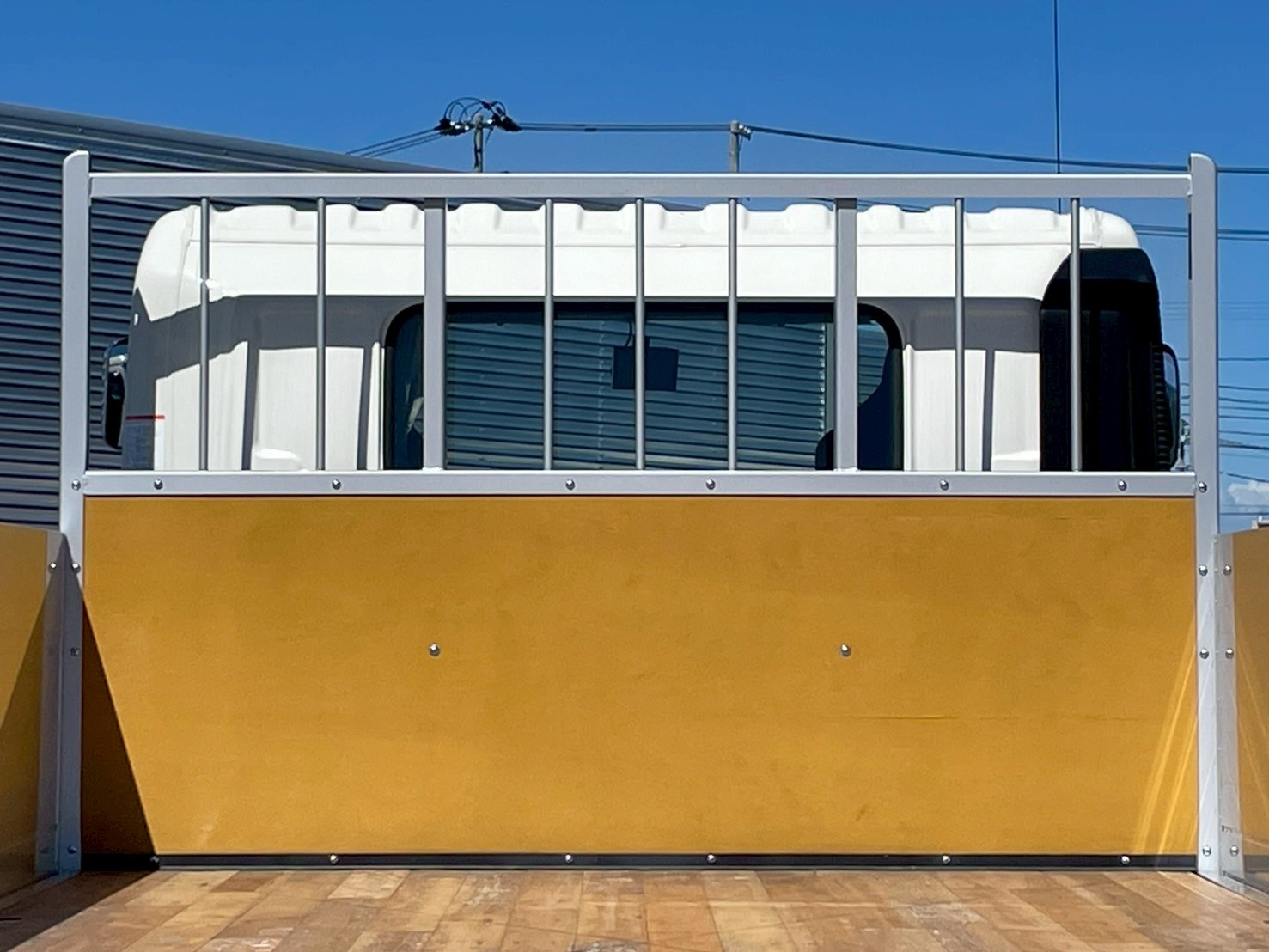 日野 レンジャー 2KG-FE2ACG(2WD)の写真12