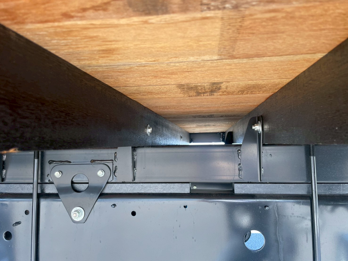 日野 レンジャー 2KG-FE2ACG(2WD)の写真24