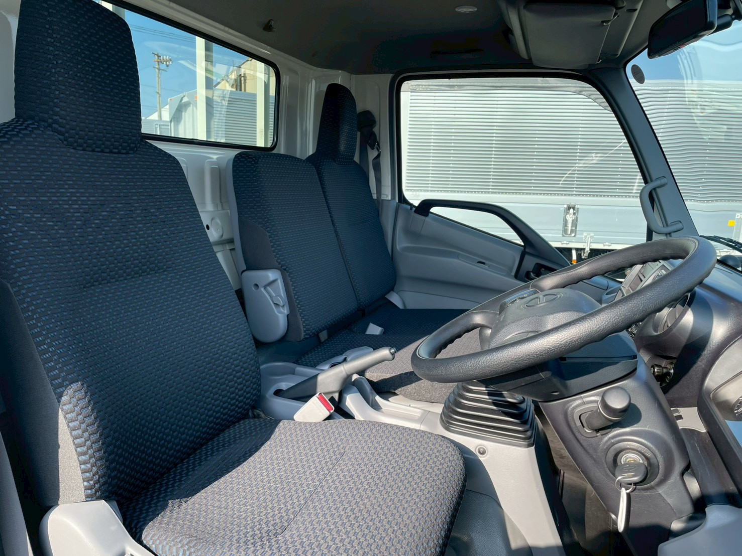 日野 デュトロ 2PG-XZU712M(2WD)の写真45