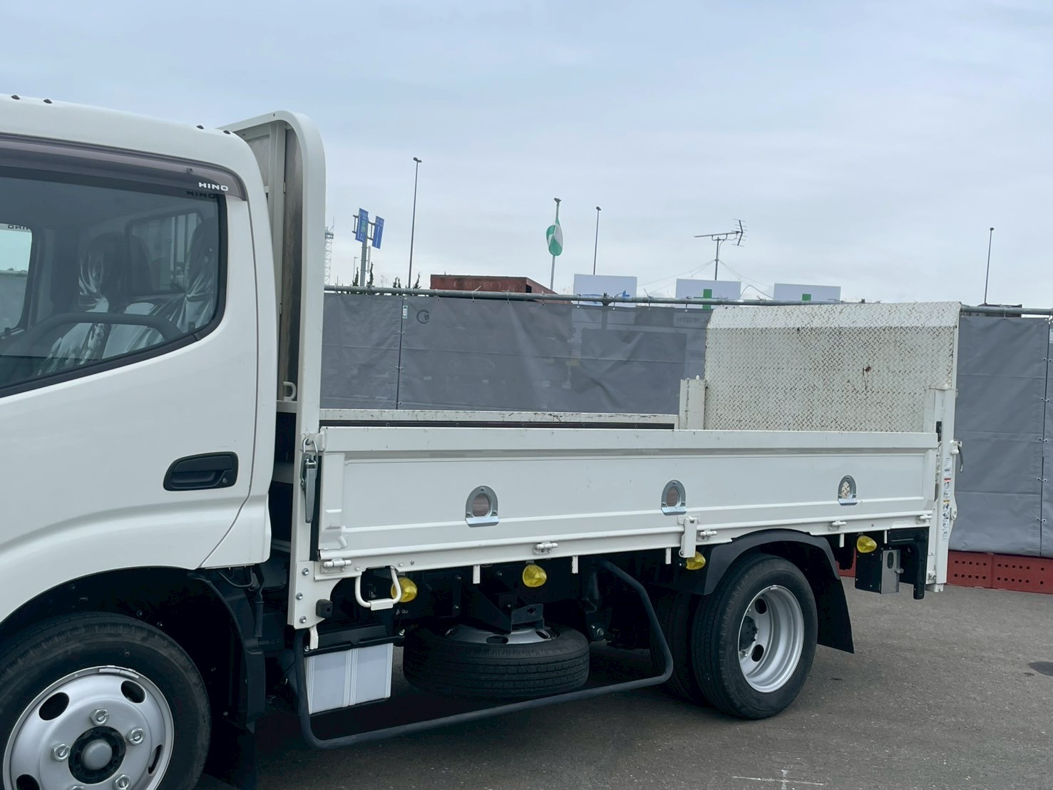 日野 デュトロ 2RG-XZC645M(2WD)の写真7