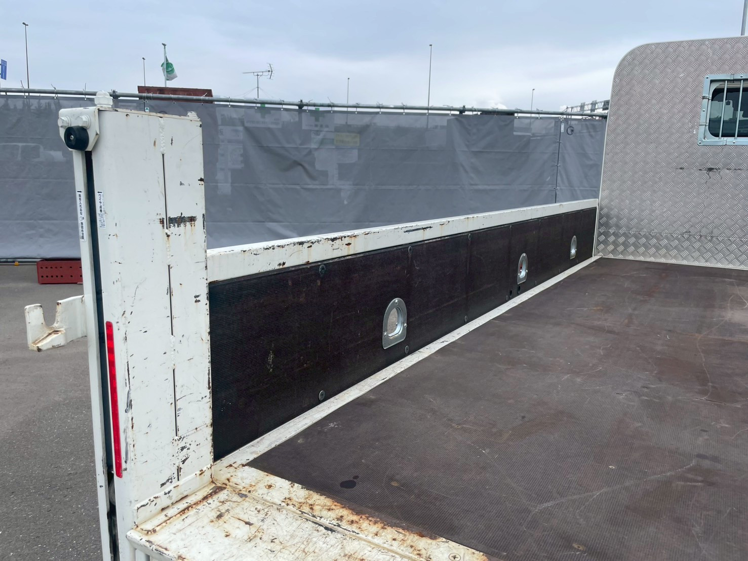 日野 デュトロ 2RG-XZC645M(2WD)の写真15