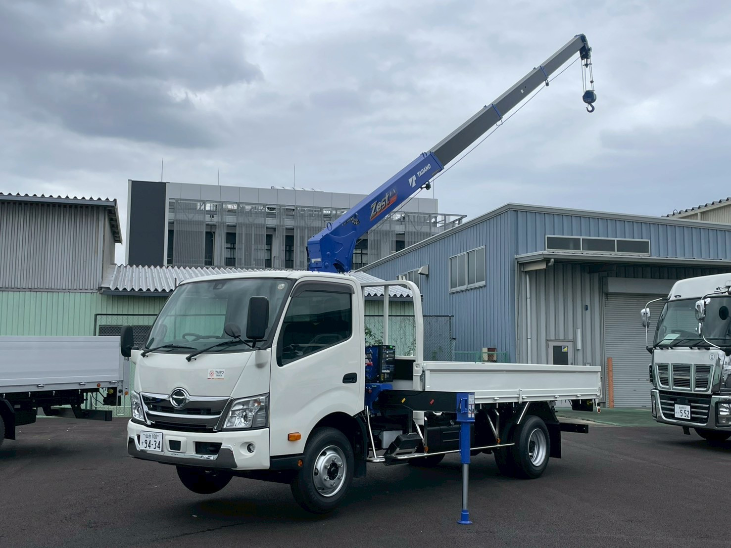 日野 デュトロ 2KG-XZU720M(2WD)の写真8